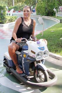 Alena Seredova feet photo thumbnail