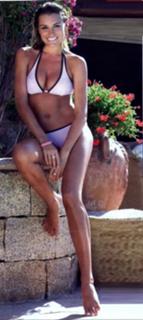 Alena Seredova feet photo thumbnail