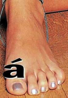 Alena Seredova feet photo thumbnail