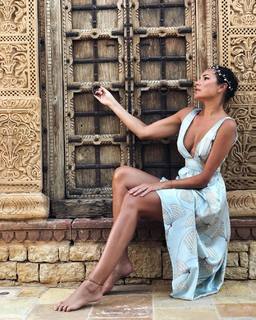 Alena Seredova feet photo thumbnail