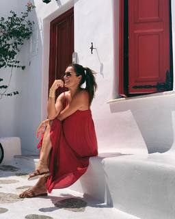 Alena Seredova feet photo thumbnail