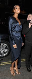Alesha Dixon feet photo thumbnail