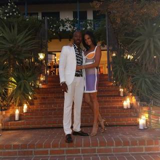 Alesha Dixon feet photo thumbnail