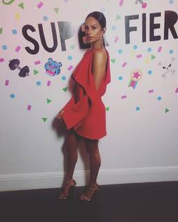 Alesha Dixon feet photo thumbnail