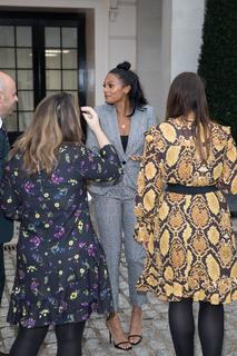 Alesha Dixon feet photo thumbnail