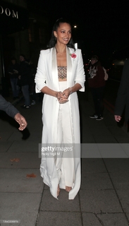 Alesha Dixon feet photo thumbnail
