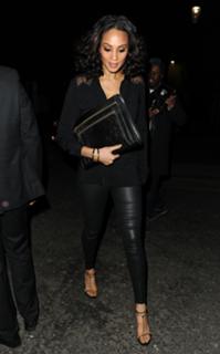 Alesha Dixon feet photo thumbnail