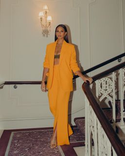 Alesha Dixon feet photo 3