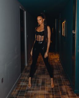 Alesha Dixon feet photo 17