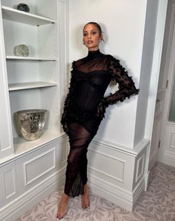 Alesha Dixon feet photo 15