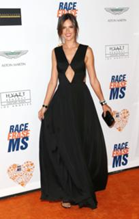 Alessandra Ambrosio feet photo thumbnail