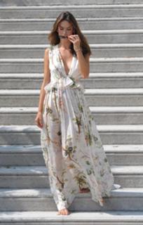 Alessandra Ambrosio feet photo thumbnail