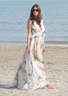 Alessandra Ambrosio feet photo thumbnail