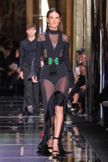 Alessandra Ambrosio feet photo thumbnail