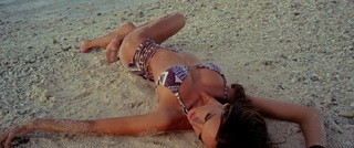 Alessandra Ambrosio feet photo thumbnail