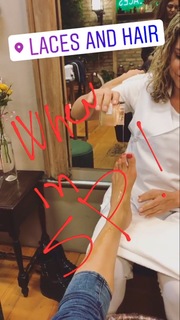 Alessandra Ambrosio feet photo thumbnail