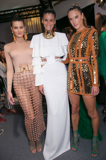 Alessandra Ambrosio feet photo thumbnail