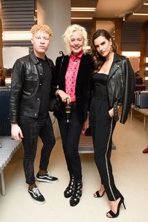 Alessandra Ambrosio feet photo thumbnail