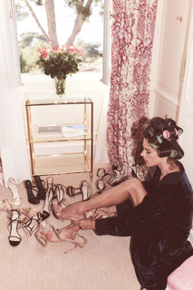 Alessandra Ambrosio feet photo thumbnail