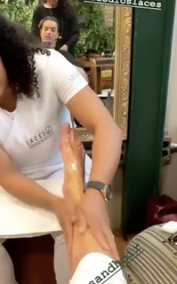 Alessandra Ambrosio feet photo thumbnail