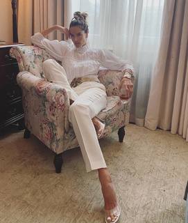 Alessandra Ambrosio feet photo thumbnail