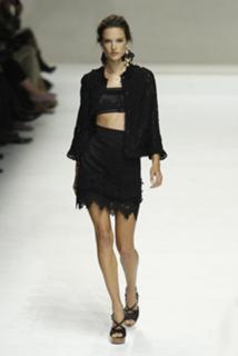 Alessandra Ambrosio feet photo thumbnail