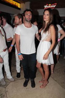 Alessandra Ambrosio feet photo thumbnail