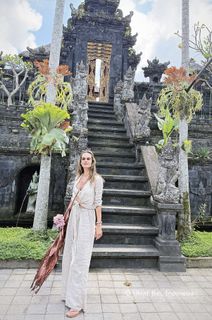 Alessandra Ambrosio feet photo 15