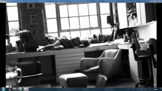 Alessandra Amoroso feet photo thumbnail