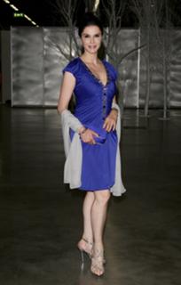 Alessandra Martines feet photo 9