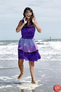 Alessandra Mastronardi feet photo thumbnail