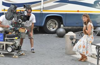 Alessandra Mastronardi feet photo thumbnail