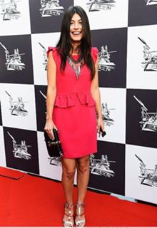 Alessandra Mastronardi feet photo thumbnail