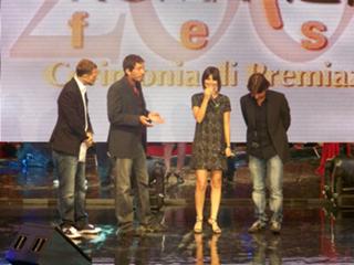 Alessandra Mastronardi feet photo thumbnail