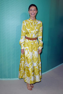 Alessandra Mastronardi feet photo thumbnail