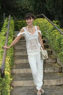 Alessandra Mastronardi feet photo thumbnail