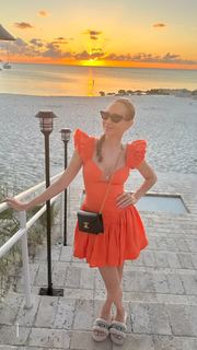 Alessandra Meyer-Wölden feet photo thumbnail