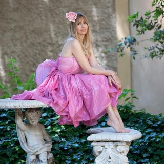Alessandra Mussolini feet photo 5