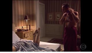 Alessandra Negrini feet photo thumbnail