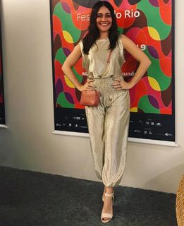 Alessandra Negrini feet photo thumbnail