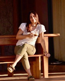 Alessandra Negrini feet photo thumbnail