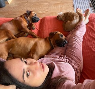 Alessandra Negrini feet photo thumbnail