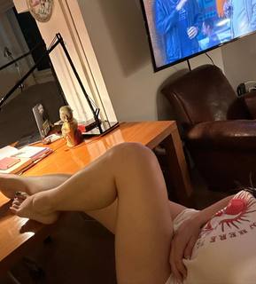 Alessandra Negrini feet photo thumbnail