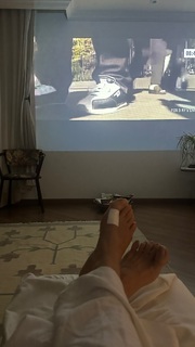 Alessandra Negrini feet photo thumbnail