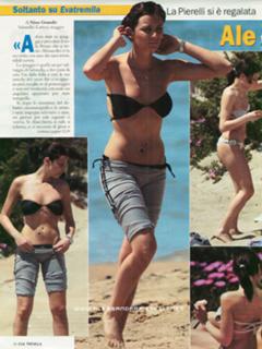 Alessandra Pierelli feet photo 2