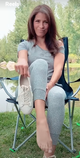 Alessandra Rosaldo feet photo 13