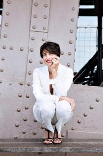 Alessandra Sublet feet photo thumbnail