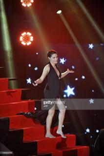 Alessandra Sublet feet photo thumbnail