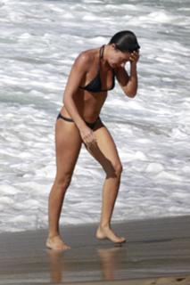 Alessandra Sublet feet photo thumbnail