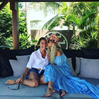 Alessandra Sublet feet photo thumbnail